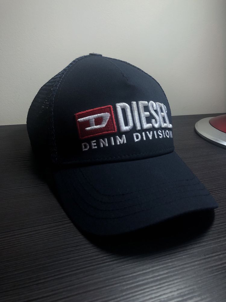 Продам брендовые кепки