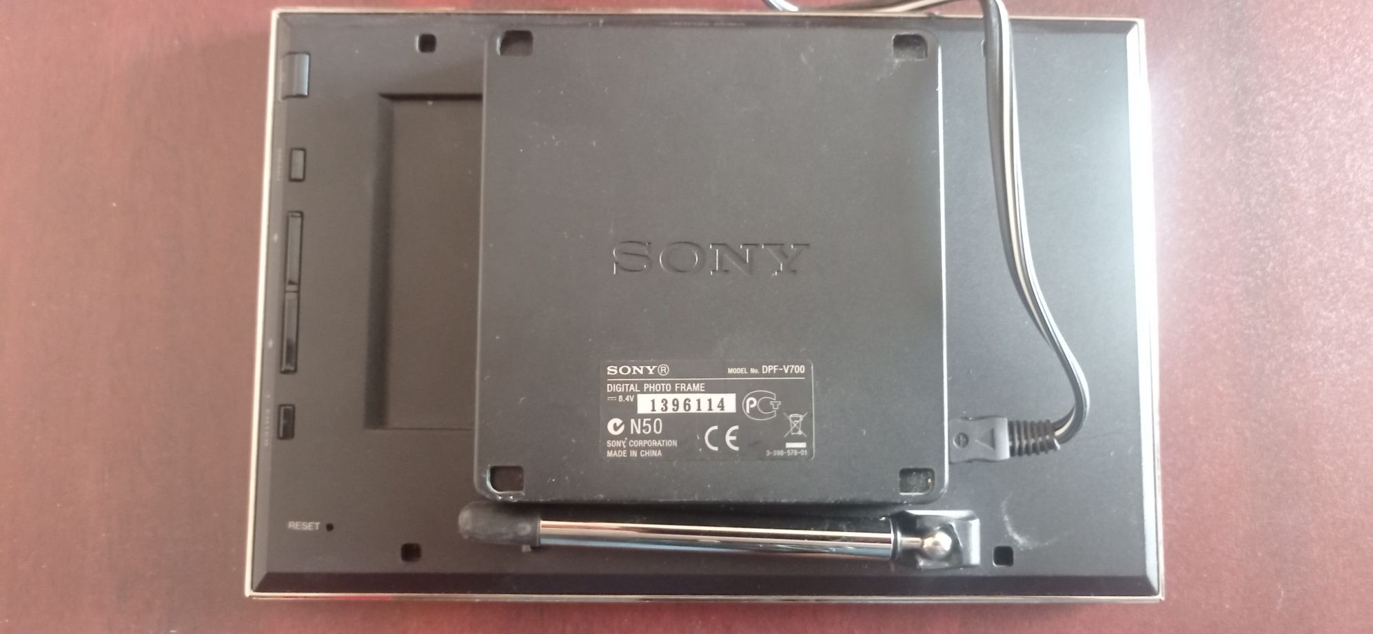 Продам фоторамку Sony цена снижена