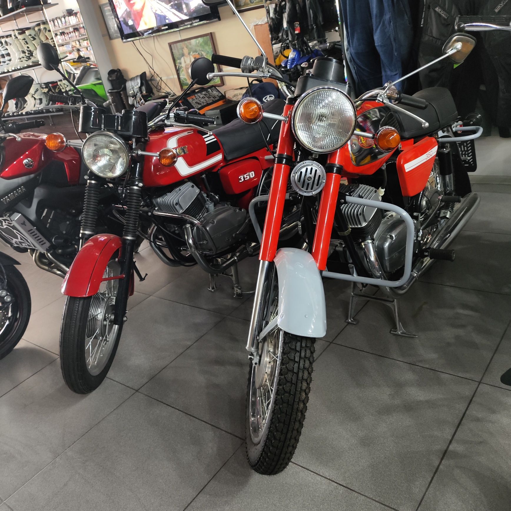 Мотоциклы ЯВА 350/360 и запчасти  к ним