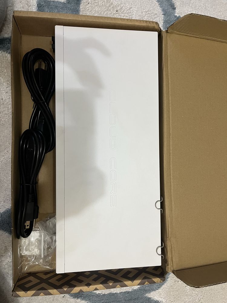 Коммутатор Mikrotik CRS326-24G-2S+RM
