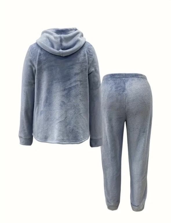 Продам новый женский костюм 4xl