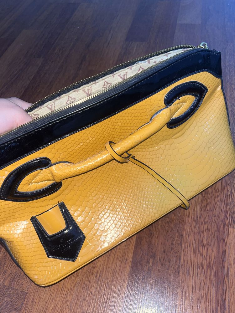 Сумка Louis Vuitton