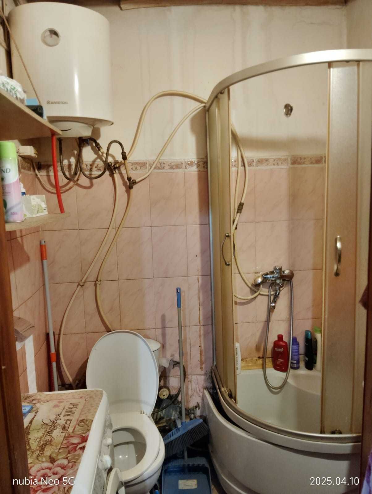 Продам двухкомнатную квартиру.