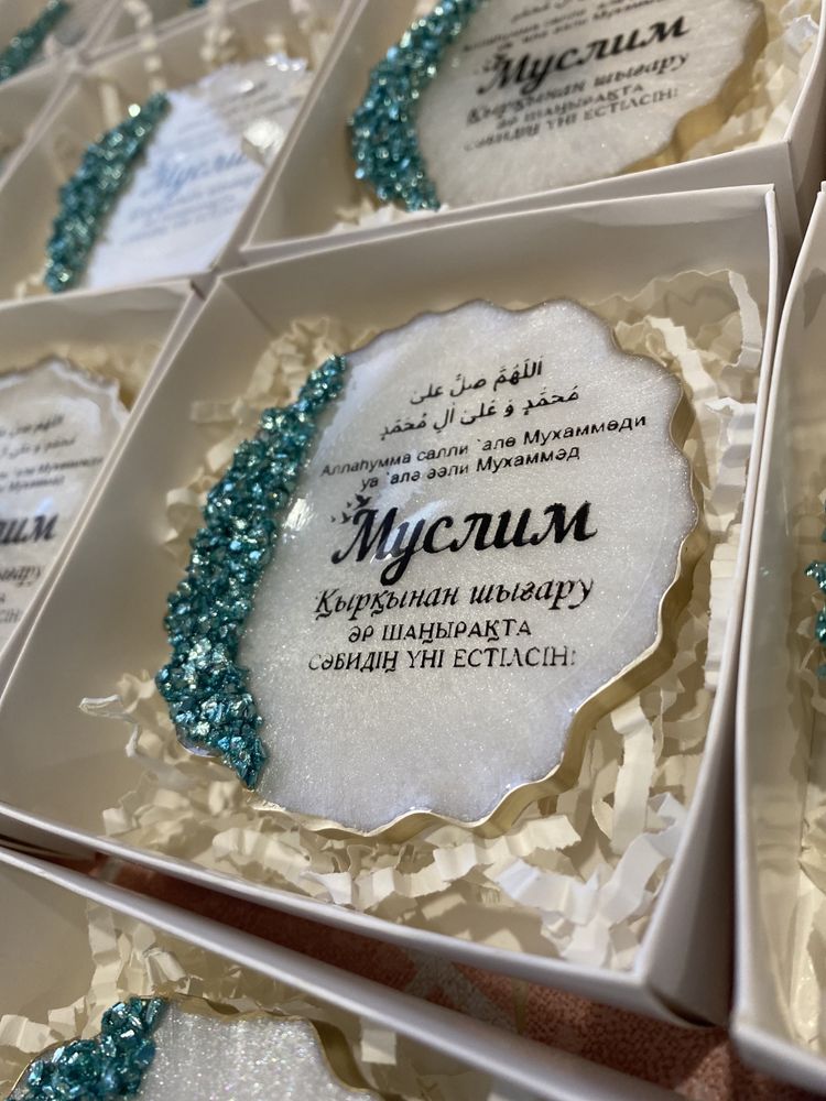 Именние магниты ,Домбыра тойбастар, боньбонерки