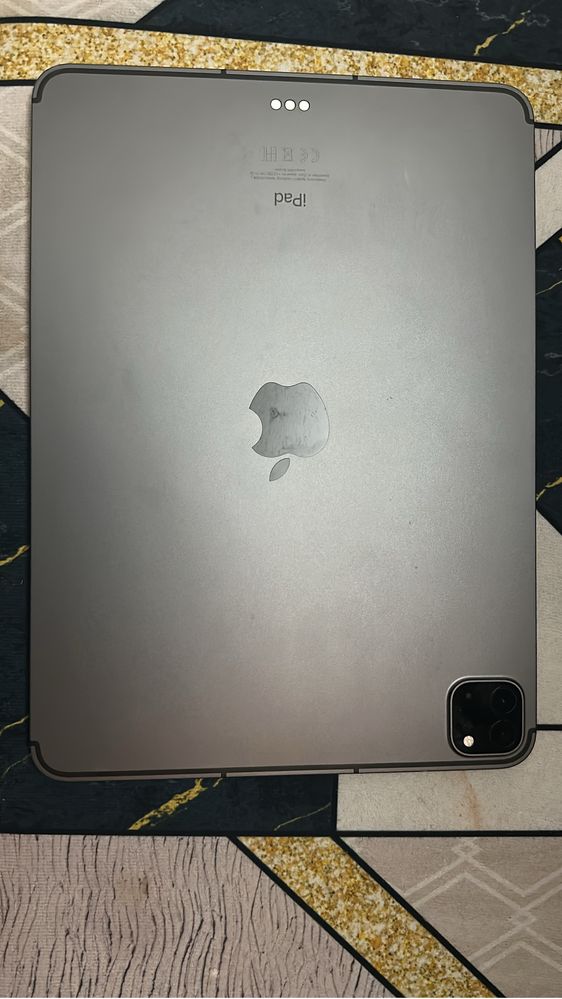 Ipad pro m2 128gb cellular + wifi
