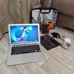 MacBook Air 13/Core i5/SSD-128GB//ОЗУ-8ГБ/Зарядка, Мышка, Сумка !