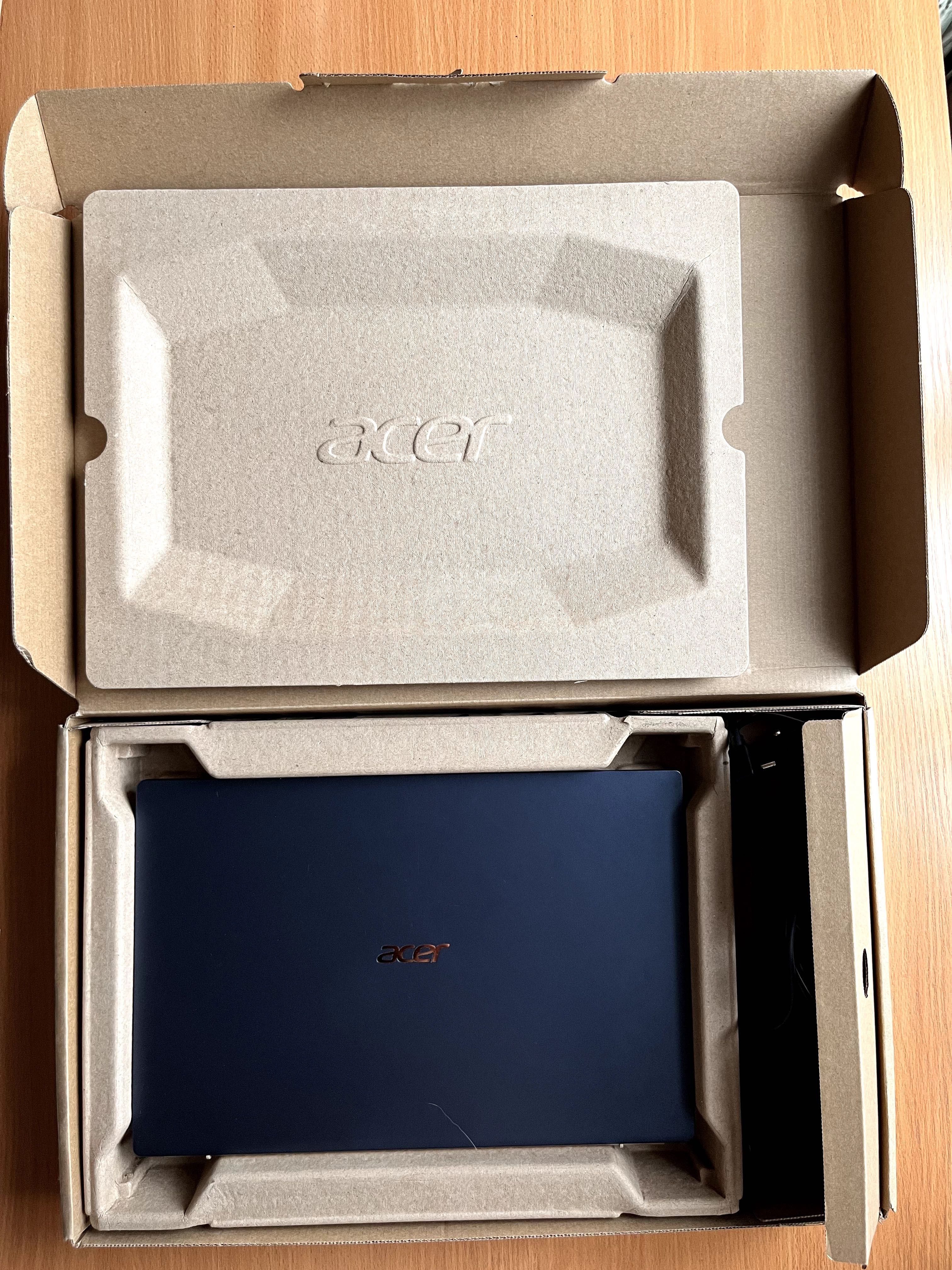 Ультрабук Acer Swift 5 SF514-54GT Intel Core i7 (NX.HHZER.001)