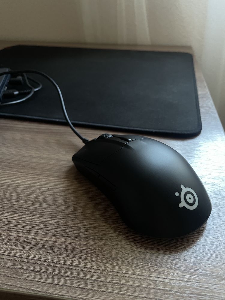 Продам мышь Steelseries Rival 3