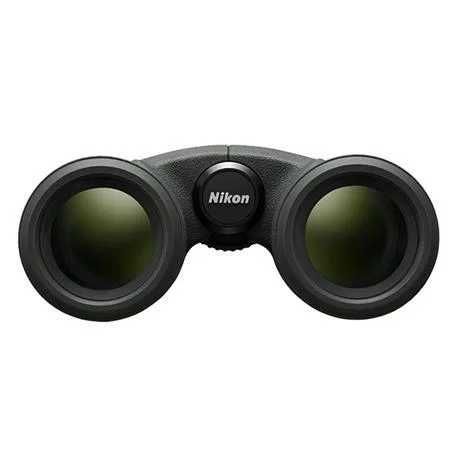 Бинокль Nikon Prostaff P7 8x30