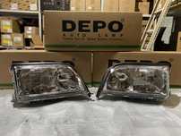 Передние новые фары на Mercedes w140