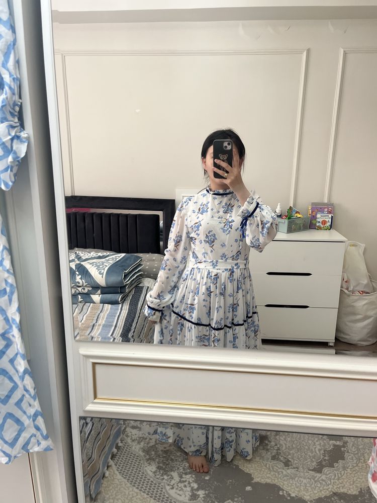 Продаю платье красивое