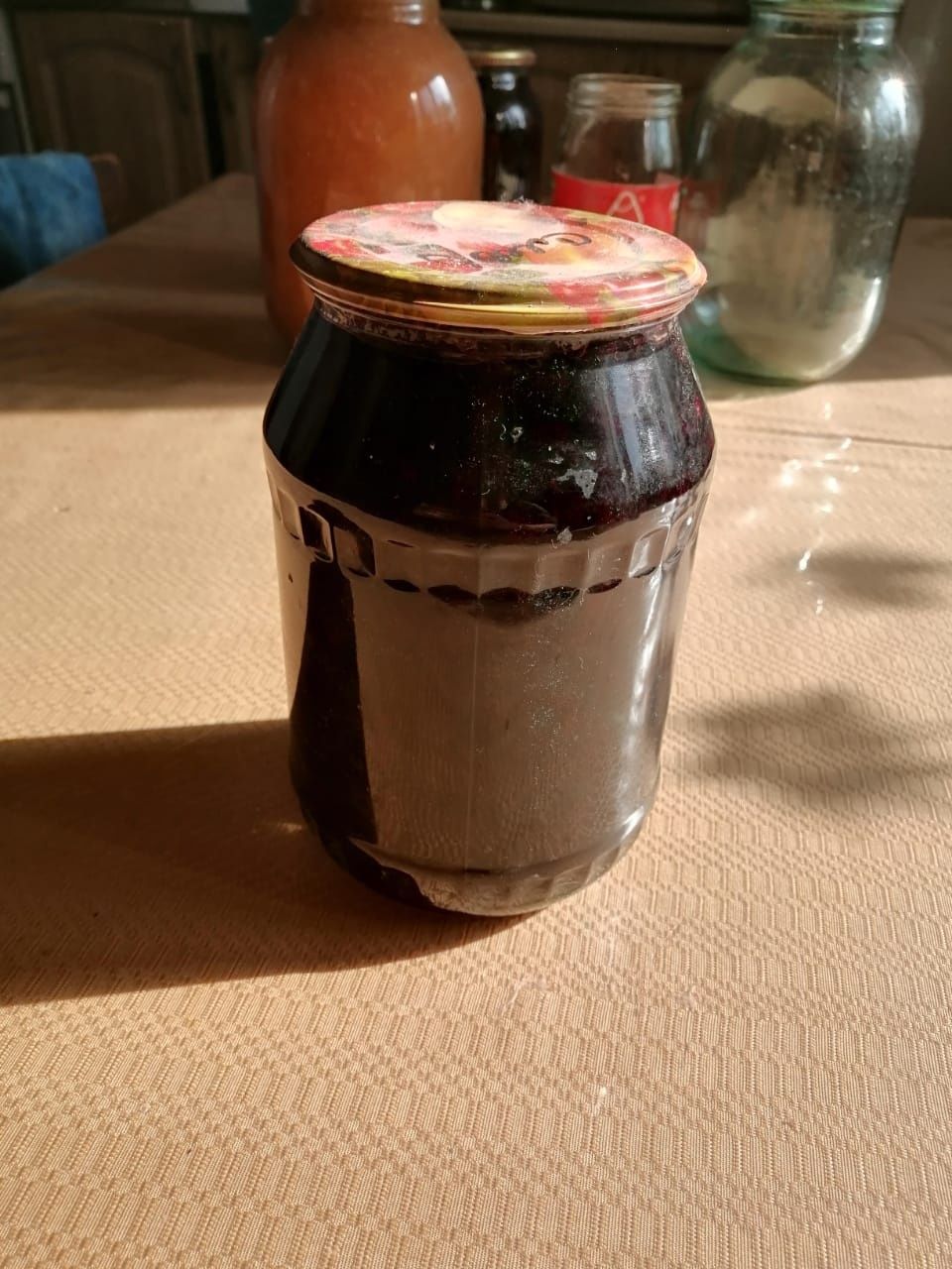 Продам варенье (яблоко, смородина, вишня, ревень)