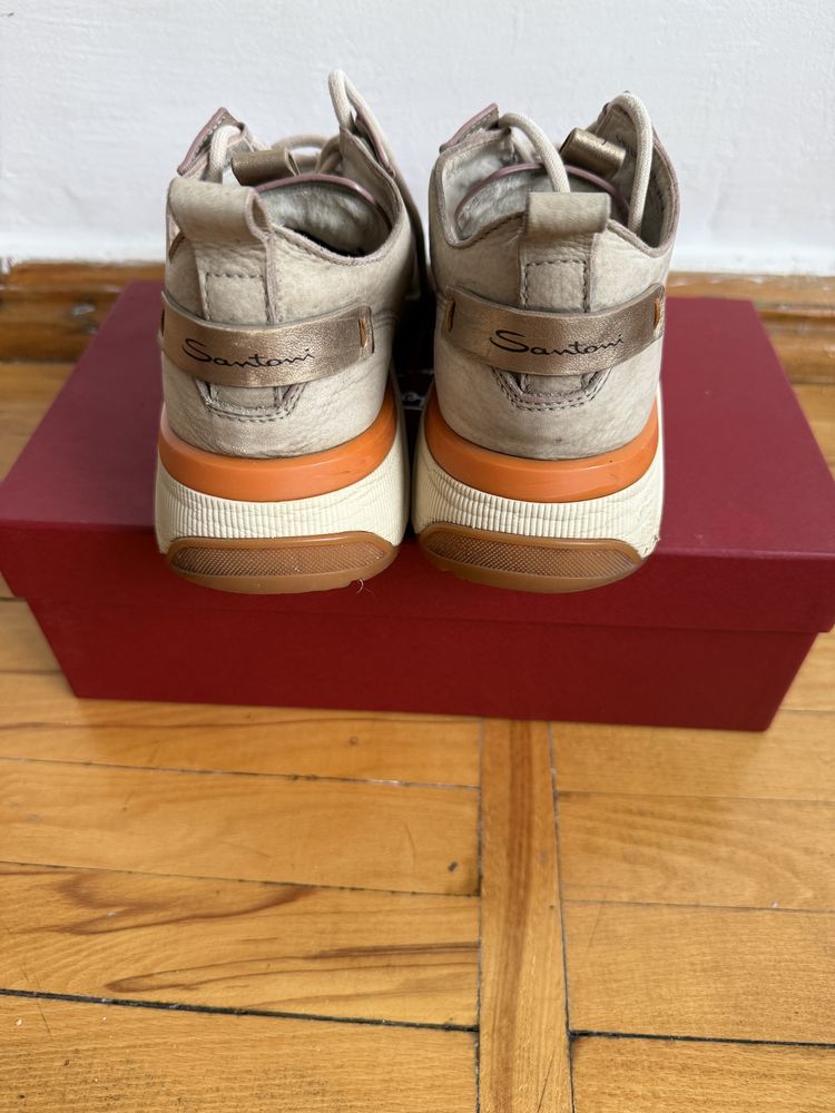 Женская обувь Santoni, Ferragamo, Philippe model Paris, Adidas boost