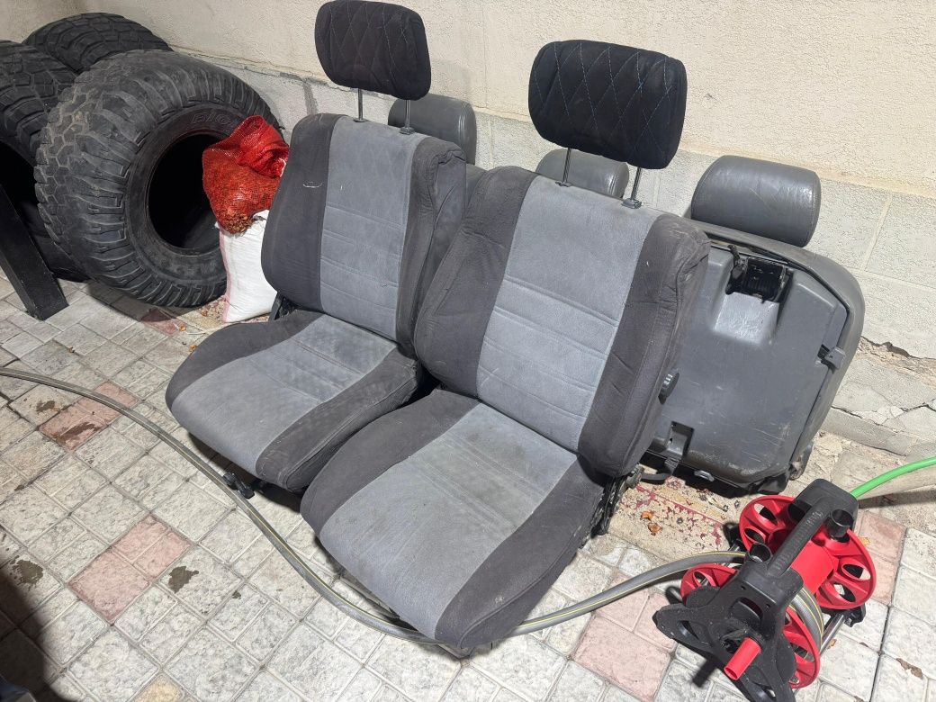 Сиденья передние от toyota land cruiser prado 78/76/70. Все механизмы