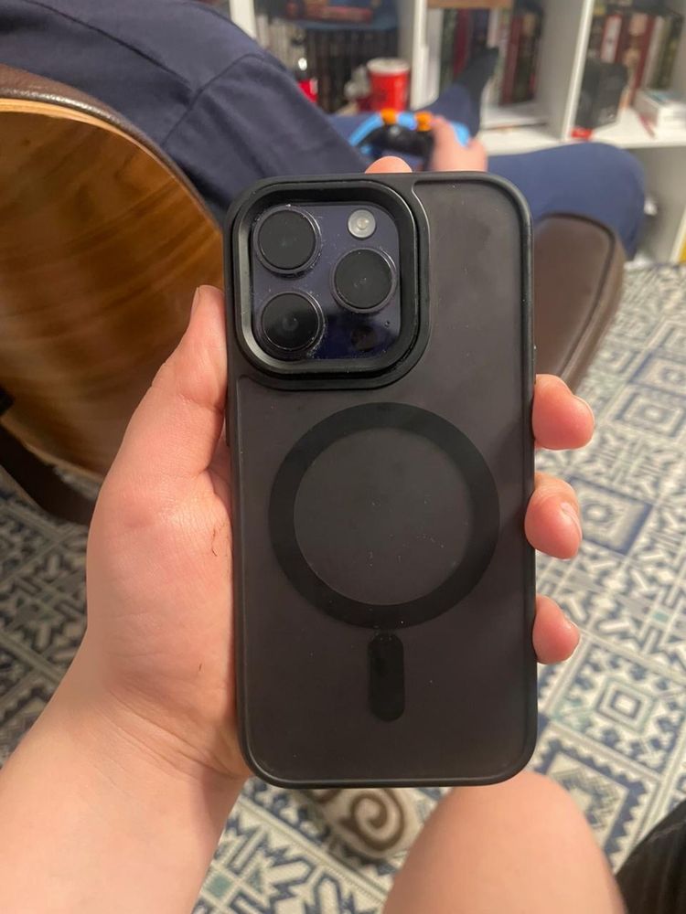 Iphone 14 pro 128 gb скину фото в лс