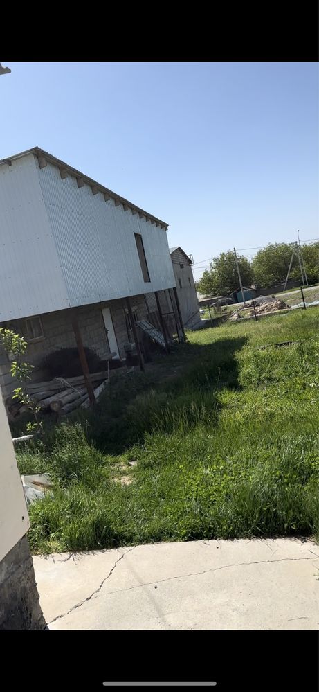 Уй сатылады. Барлык жагдайы жасалган.