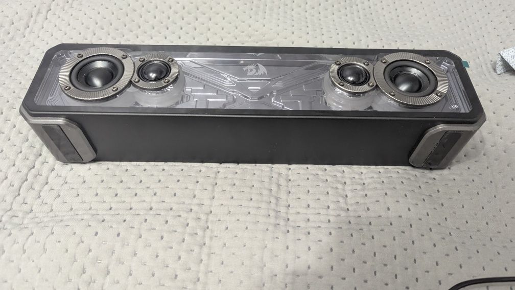 Redragon Soundbar саундбар новый, достал только для проверки