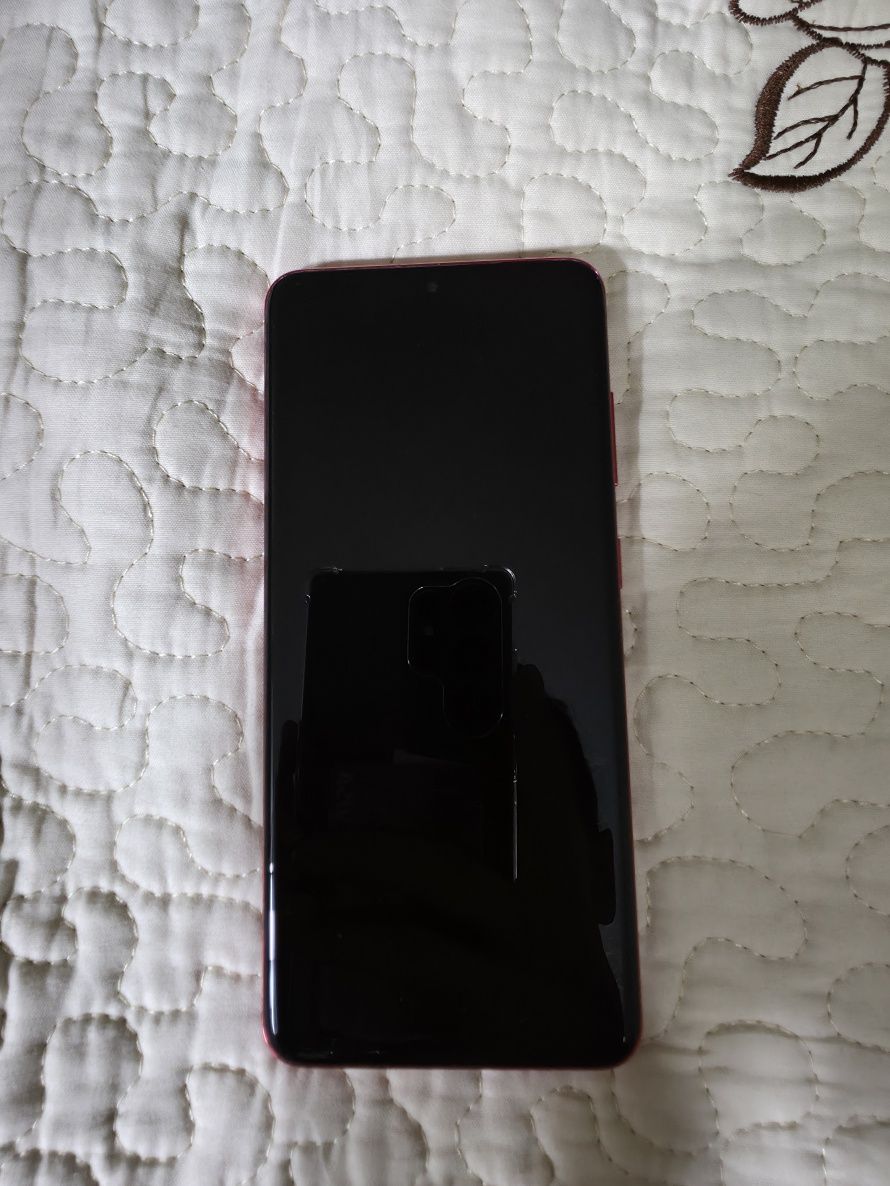 Смартфон Samsung Galaxy s20