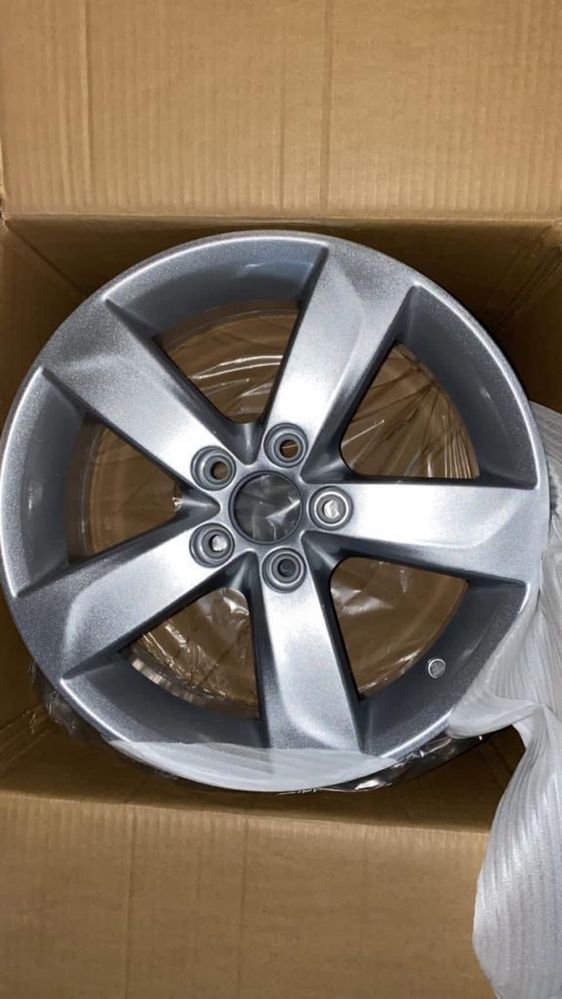 комплекты дисков  R15 5x100 поло шкода
