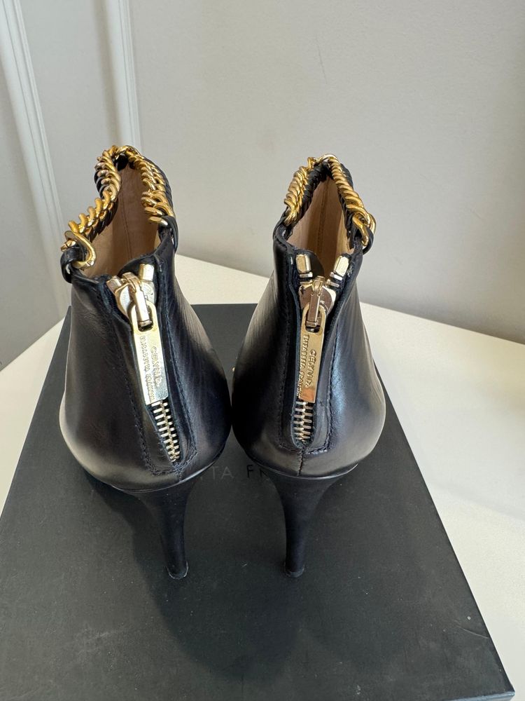 Срочно продам обувь elisabetta franchi ОРИГИНАЛ