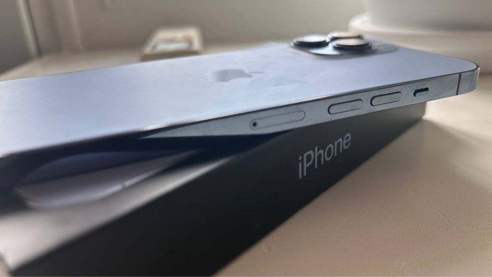 Продам iPhone 13 pro Max