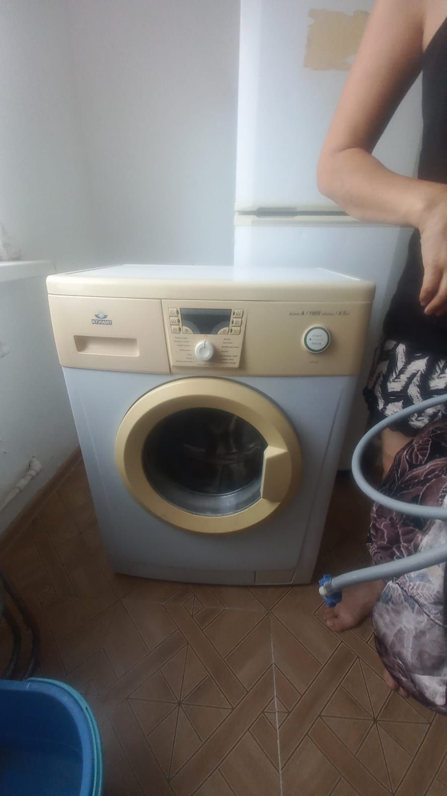 Продается тиральная машина