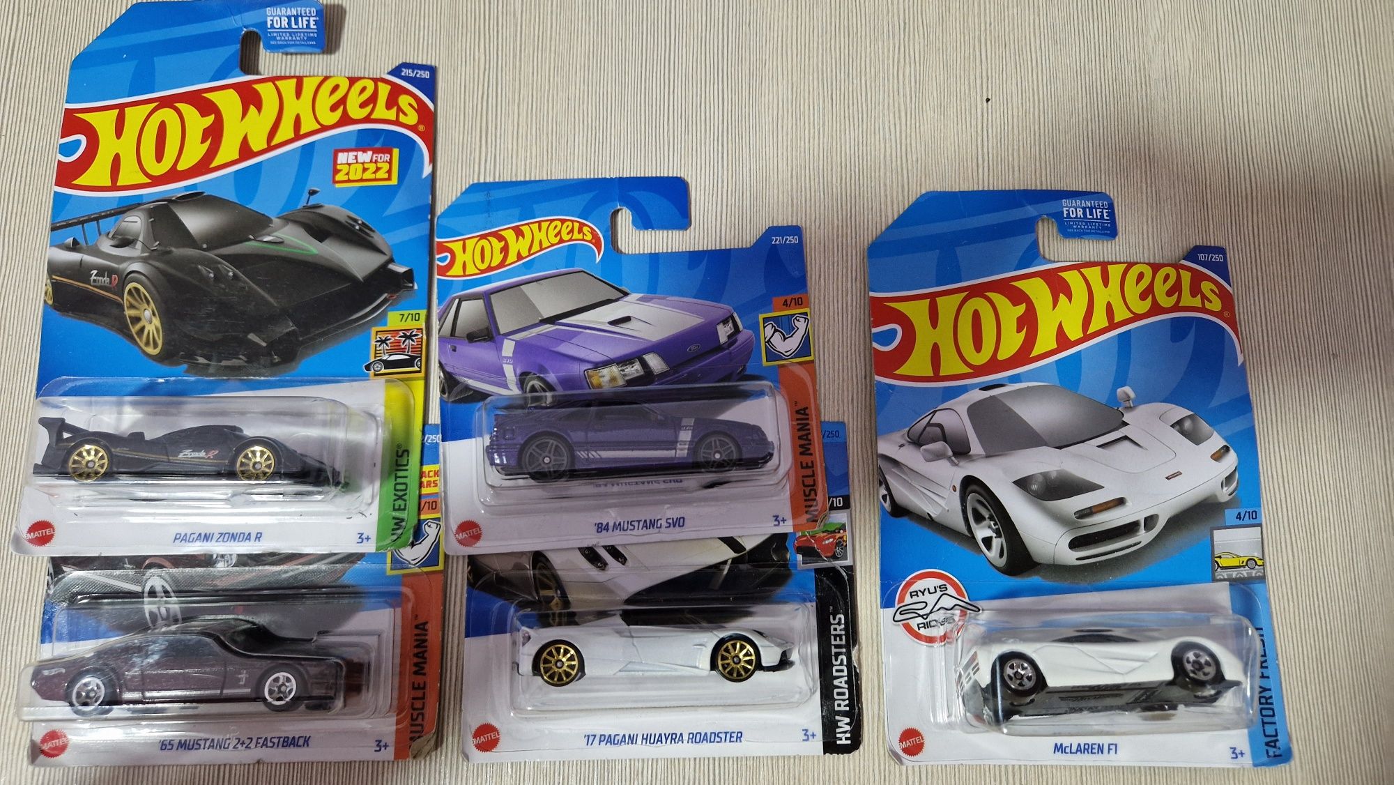 Машинки hot wheels,хот вилс