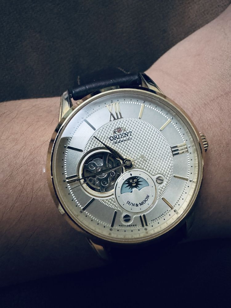 Часы Orient sun&moon