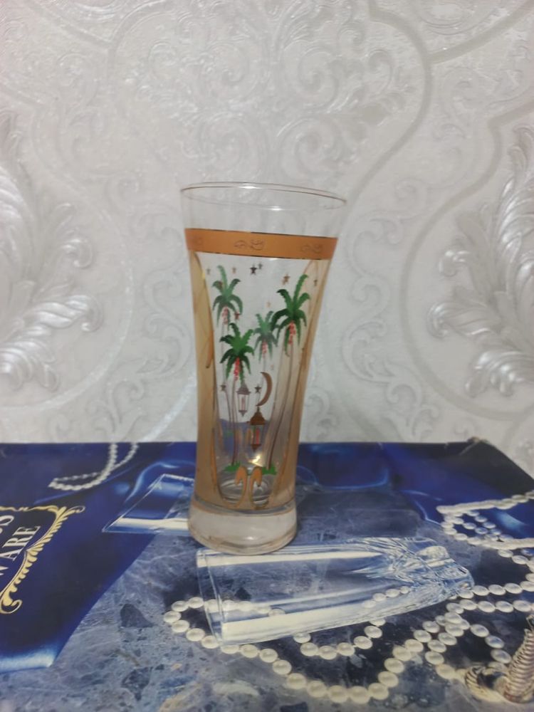 Продаю кофейный набор и стаканы для соков