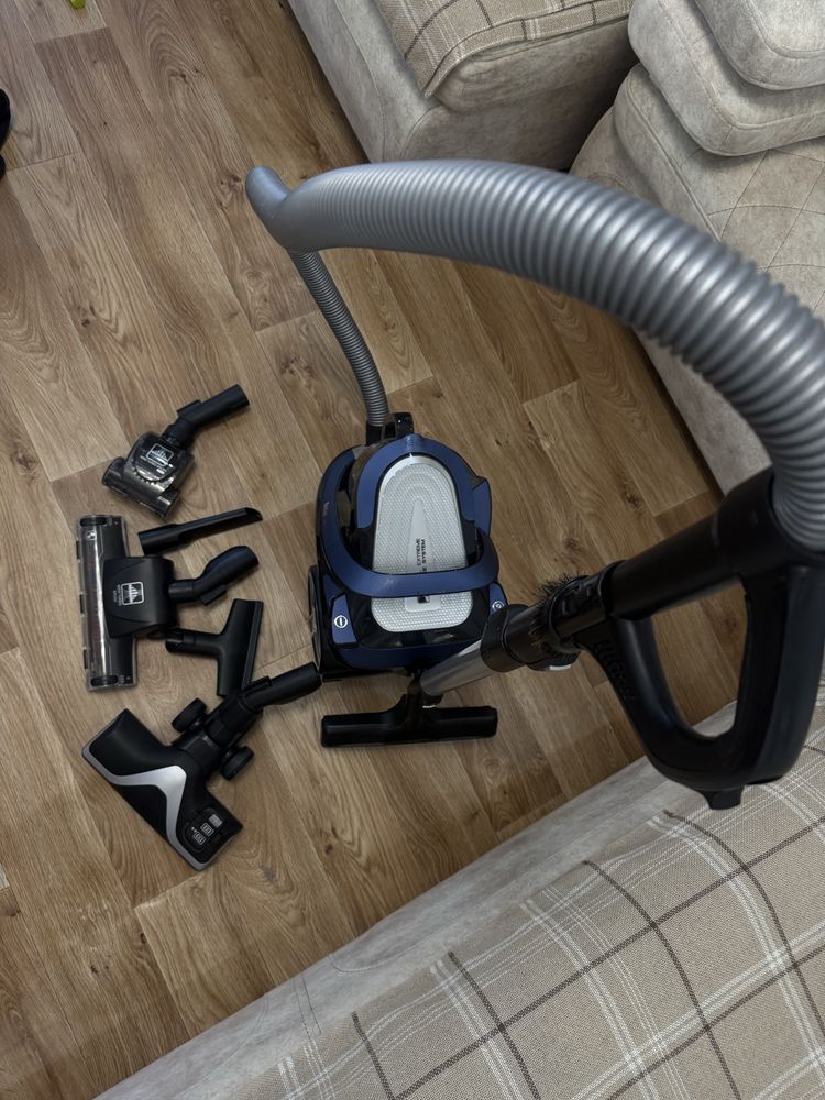 Пылисос tefal много насодок мощный