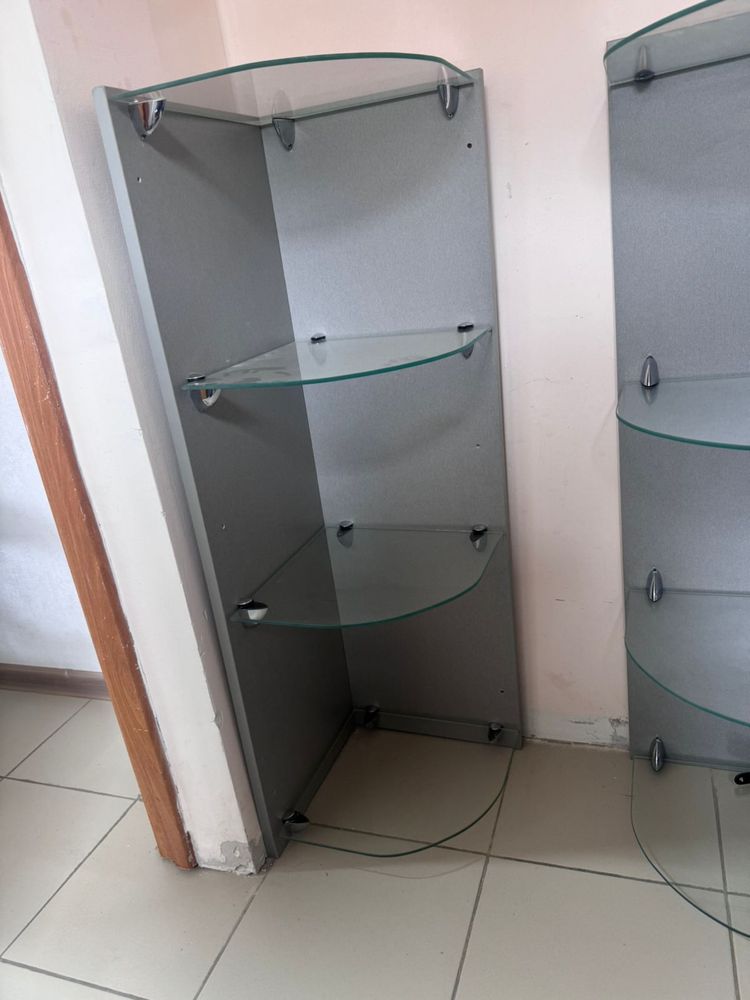 Полки деревянные крепкие. Продам срочно не дорого