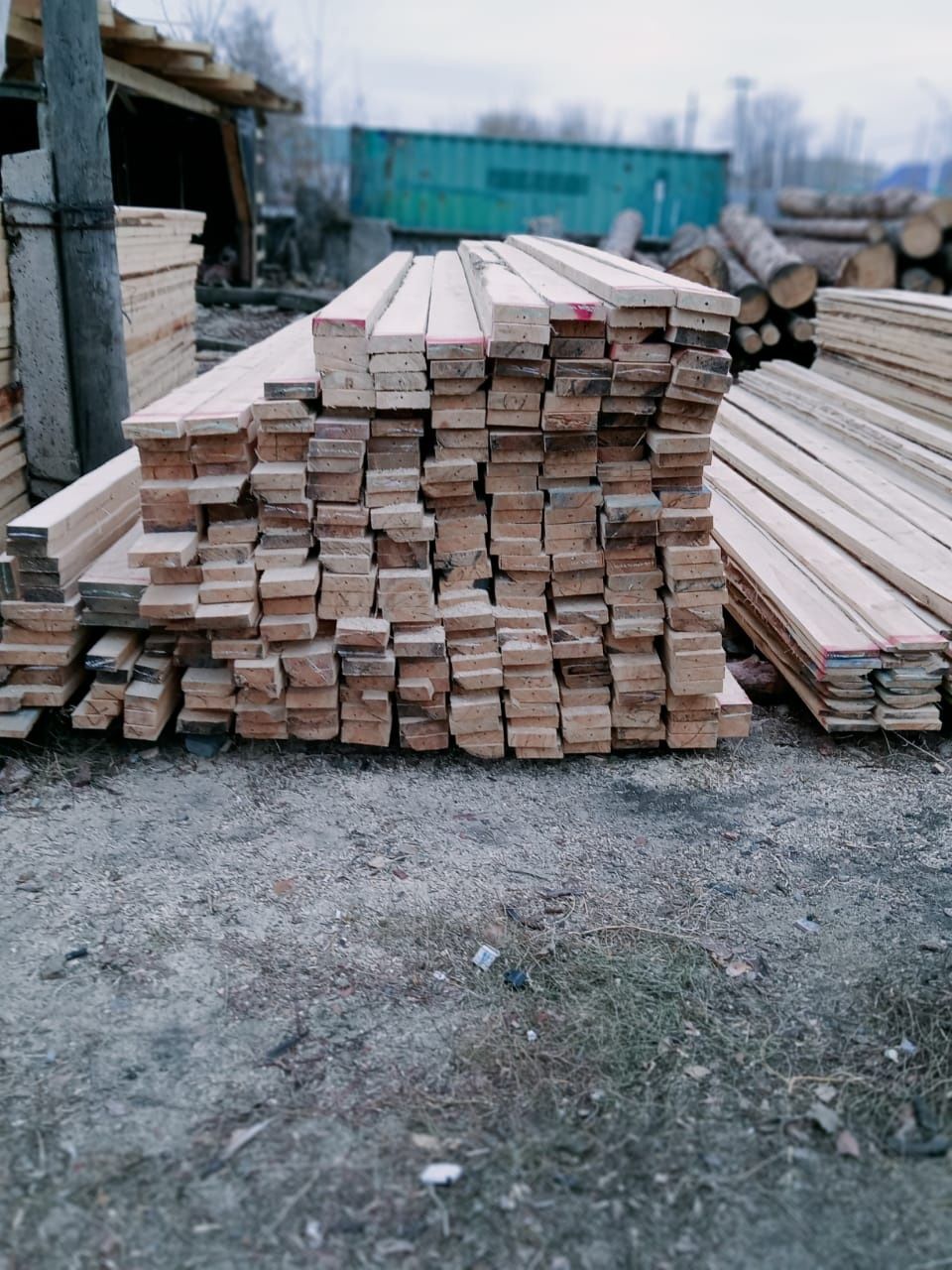 Продам лес (доска обрезная и необрезная)