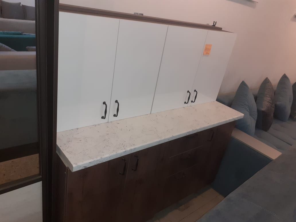 Кухни в наличии 1.5 м. Разные расцветки.