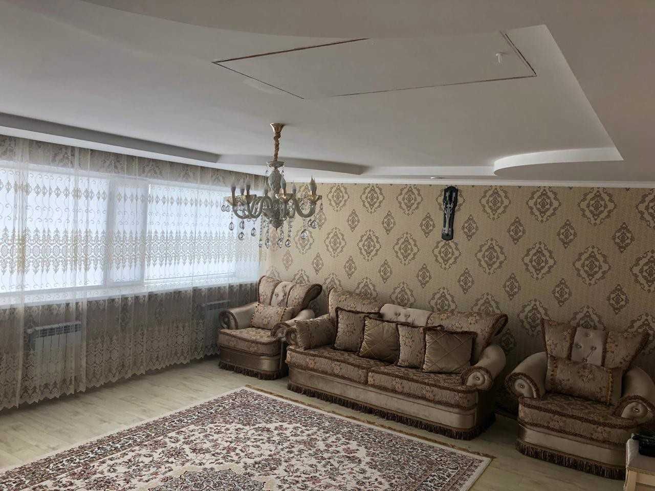 В мкр.Арман,Зачаганск продается 2х.эт.коттедж