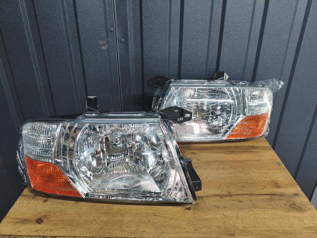 Фары на Mitsubishi Pajero 3. Mitsubishi Montero Sport
