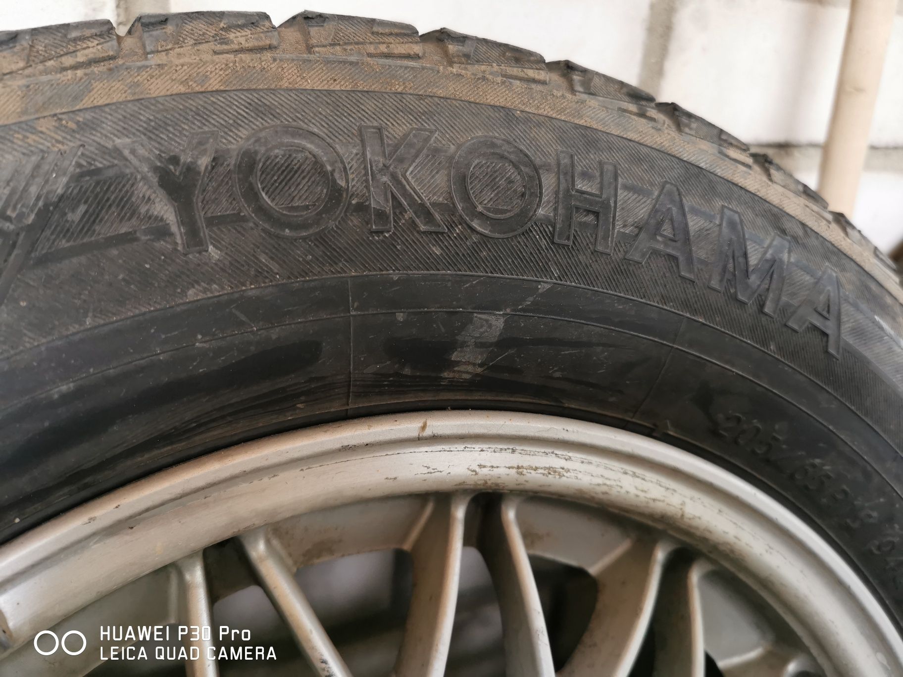 Оригинал Диски  BBS разболтовка 5х114.3 с шинами YOKOHAMA 205.65.R15