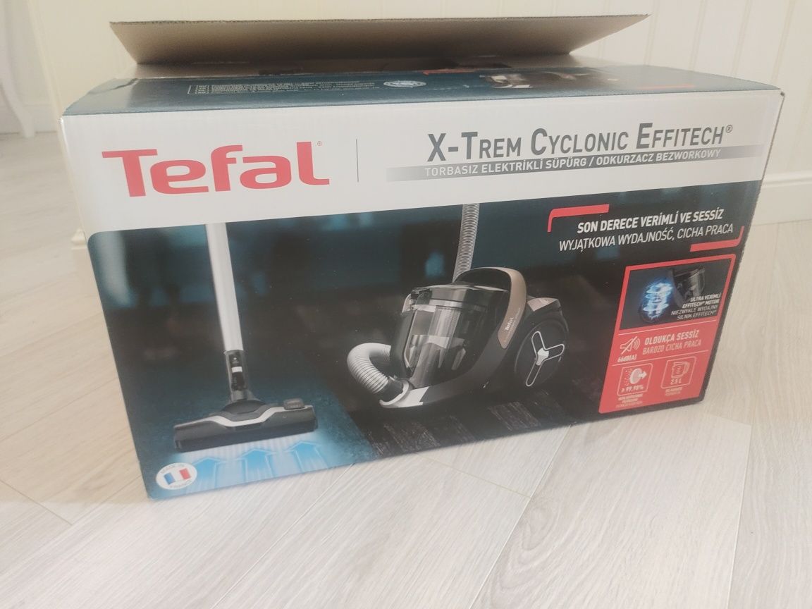 Циклонный пылесос Tefal X-Trem Cyclonic Effitech TW7C71EA