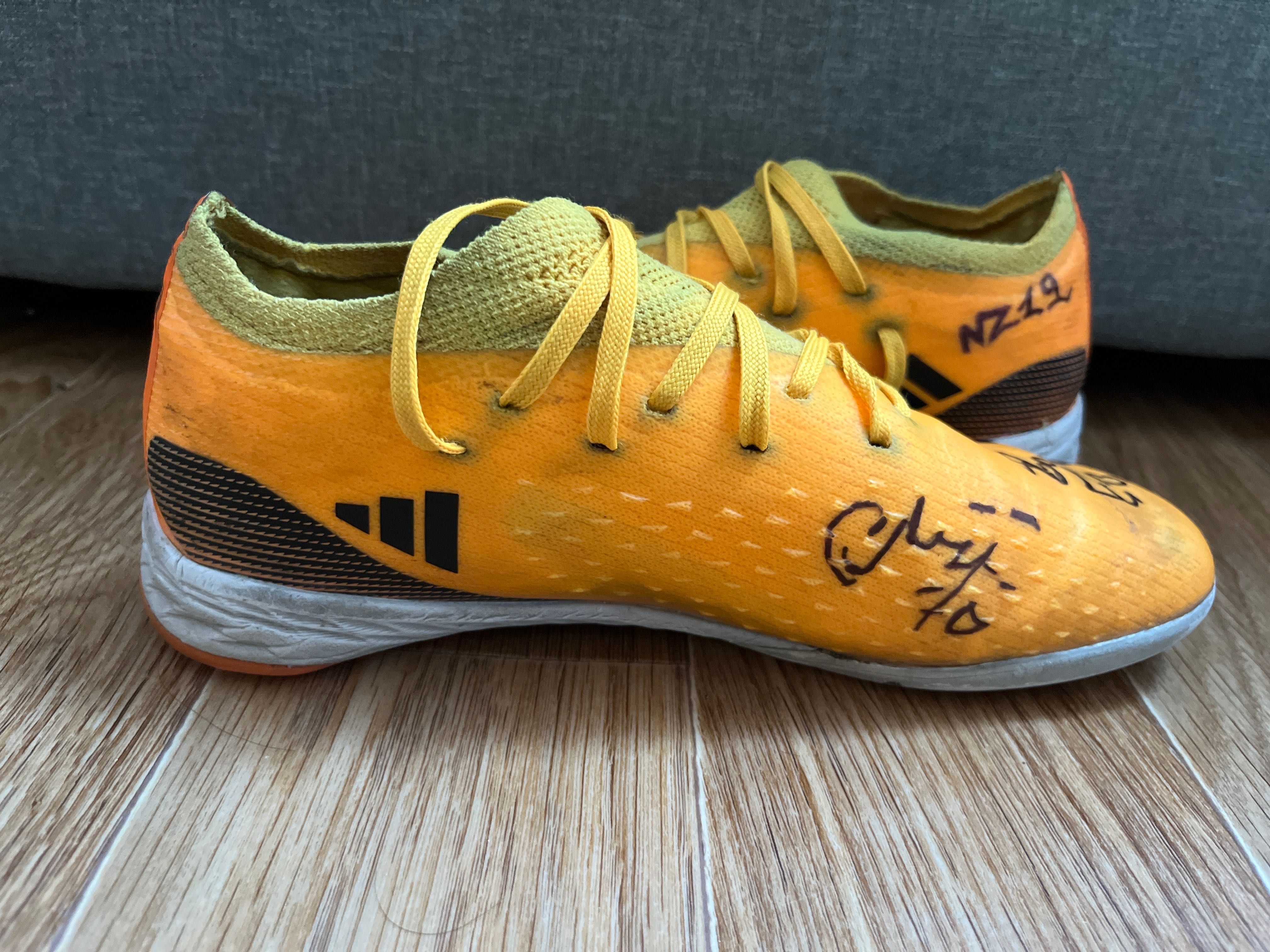 Adidas X | Сороконожки с автографами | 36 размер |