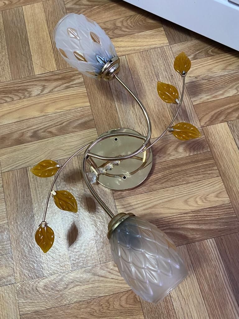 Продам люстру б/у