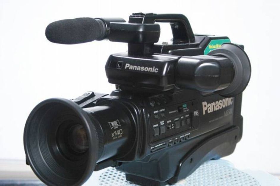 Видеокамера Panasonic VHS NV-M3500 или обмен
