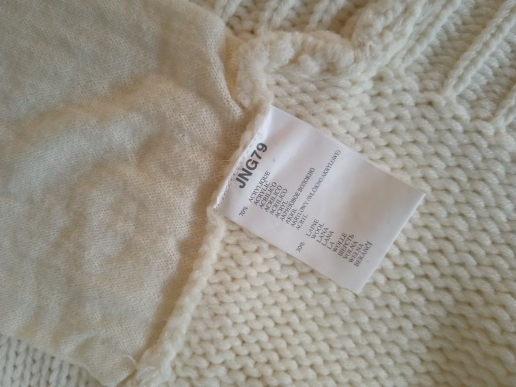 Продам кофту Naf-naf