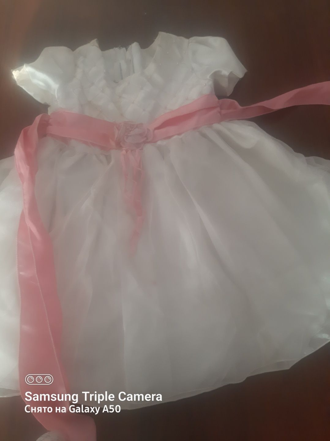 Продам детские платья