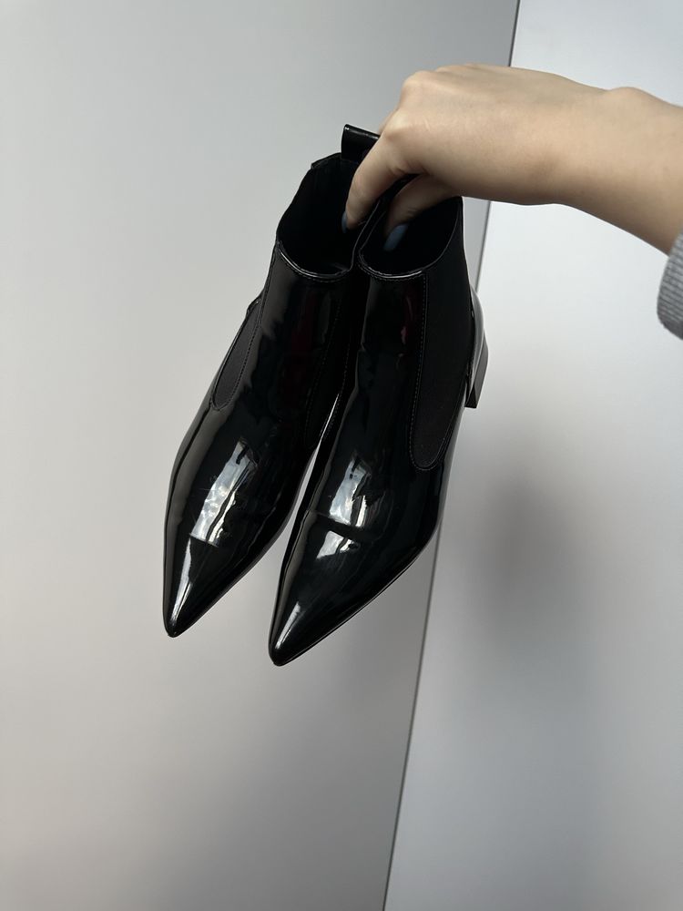 ZARA НОВЫЕ осенние полусапожки лаковые