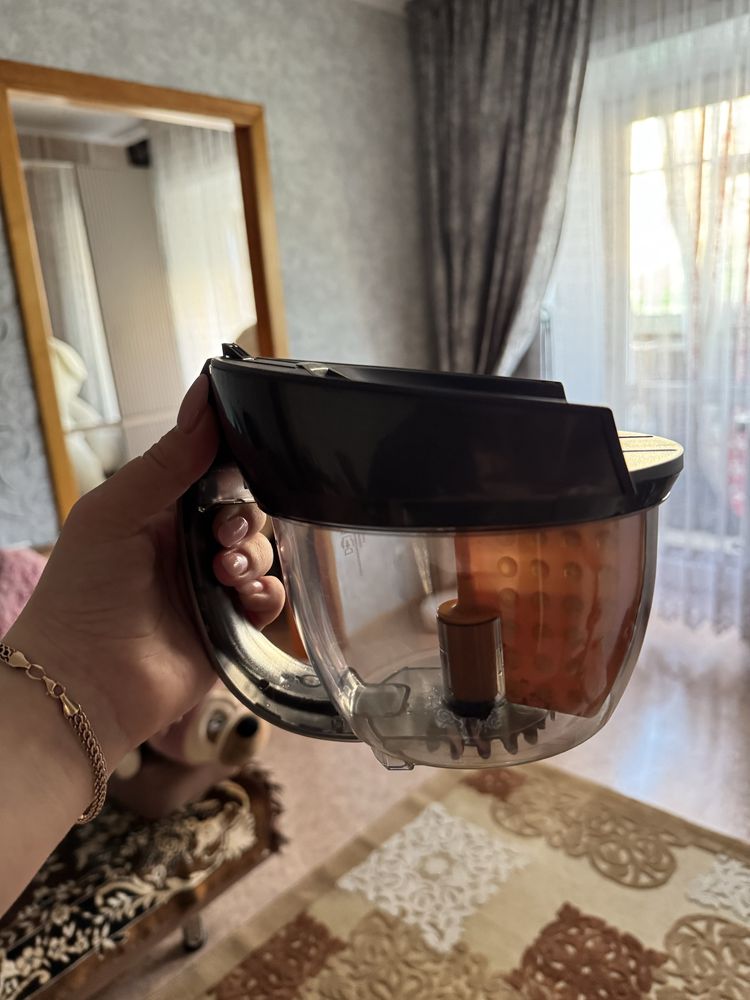Продам пылесос  LG
