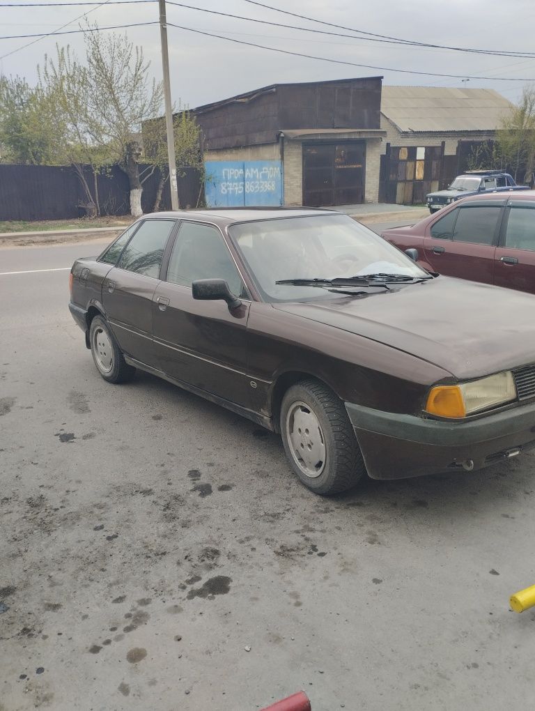 Продам Ауди 80 б3