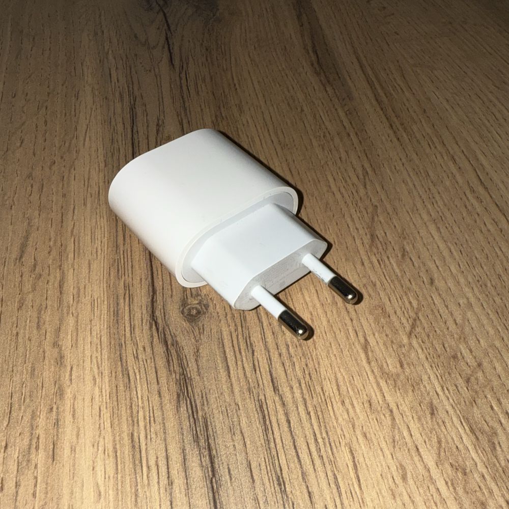 Original 100% / Адаптер Apple iPhone 20W Type C зарядное устройство