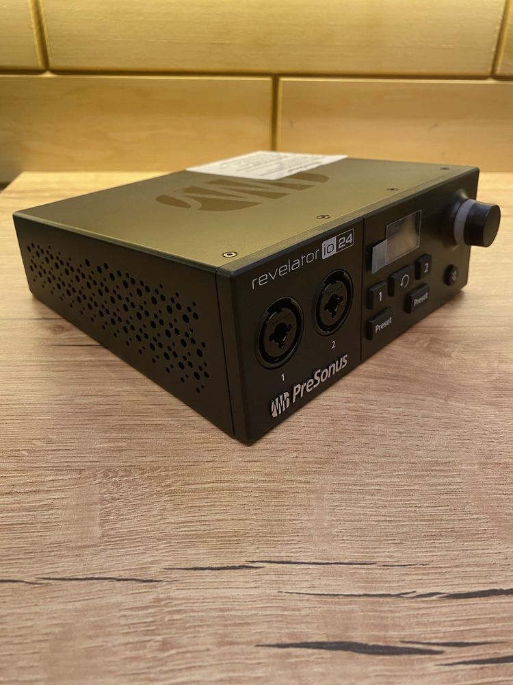 Продам новую аудиокарту PreSonus Revelator io24
