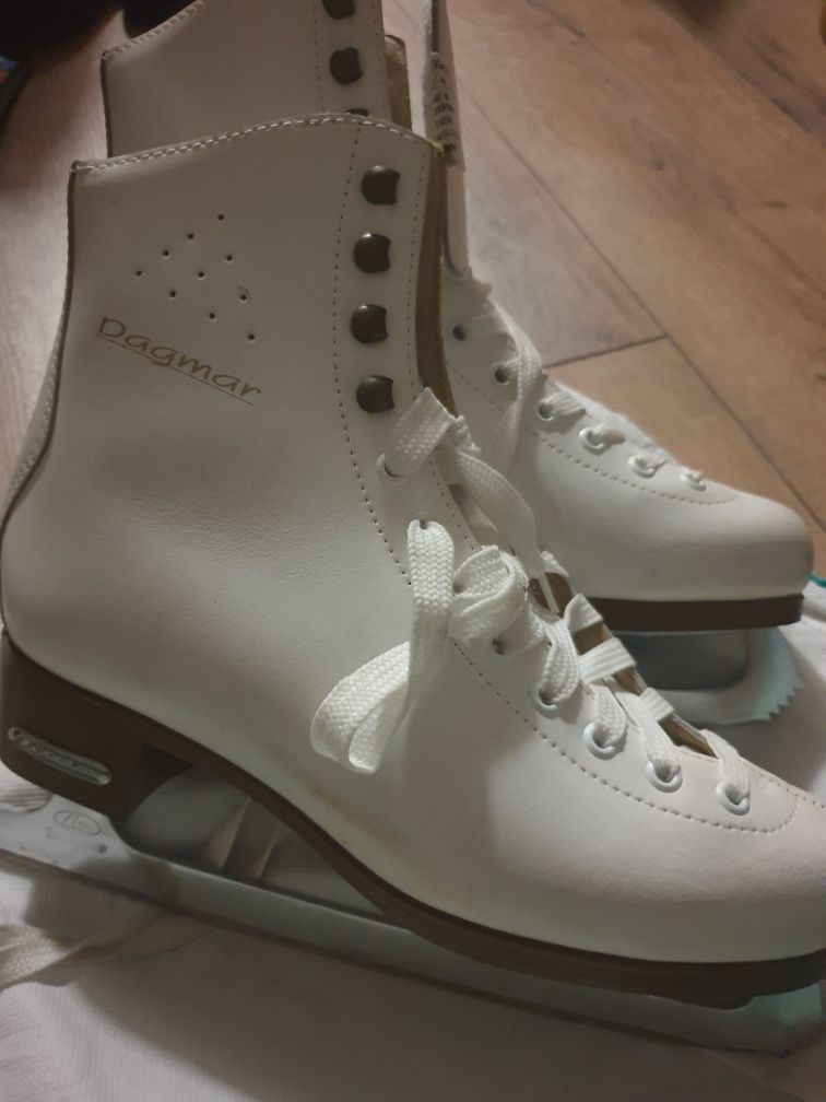 Коньки Botas  Dagmar , полупроффесиональные