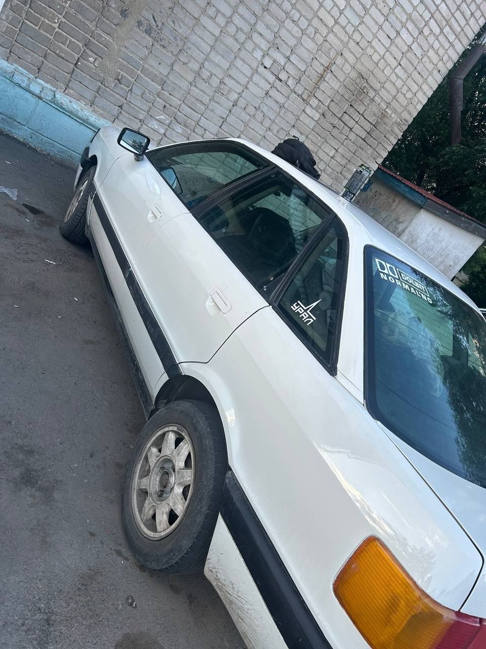 Продам ауди 80 б3