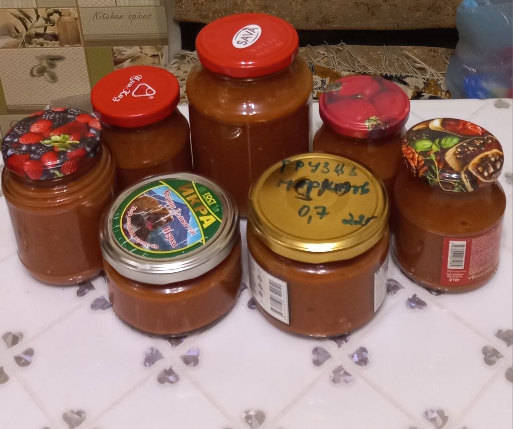 Продаются грибы соленые и маринованные, Соленья: огурцы, томатов марин